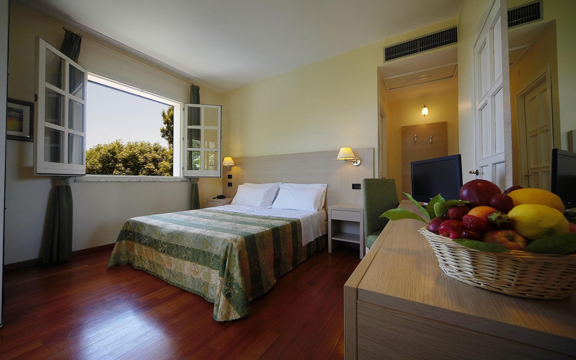 Hotel Borgo Verde Катания Экстерьер фото