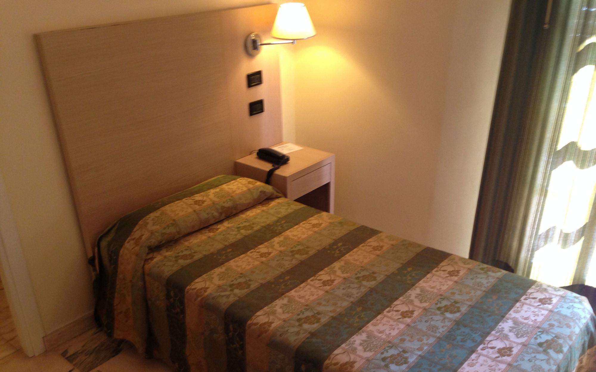 Hotel Borgo Verde Катания Экстерьер фото