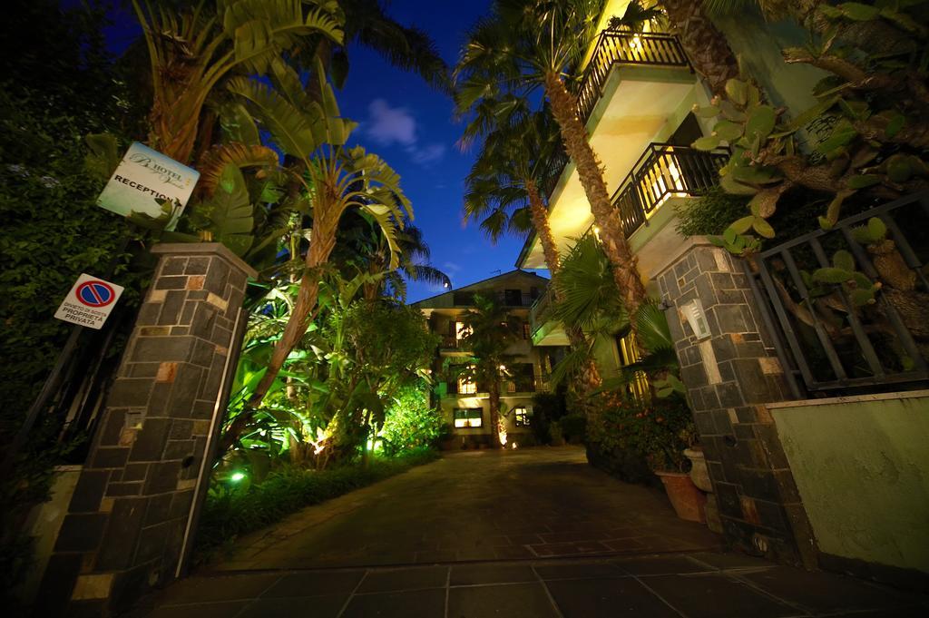 Hotel Borgo Verde Катания Экстерьер фото